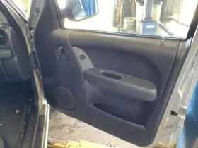 204.AM8304 JEEP Front Door Panel Liberty