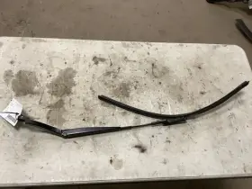 626.FD8318 FORD Wiper Arm Explorer