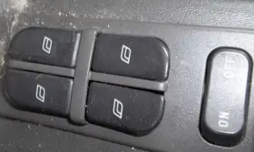 641.SA1T00 SAAB Door Electric Switch Master