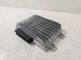 638-14652 AUDI Trunk Mount Amplifier Q5