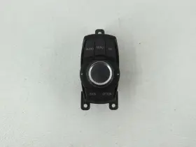 033623201 BMW Display Screen 320I