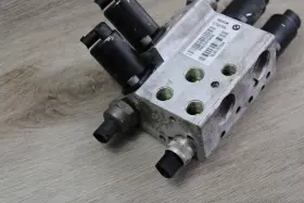 37206781487 BMW Dynamic Drive Hydraulic Valve Block E65 E66 #3