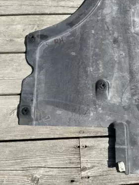 51-75-7-340-866 BMW Right Cover Shield 330I G20 #2