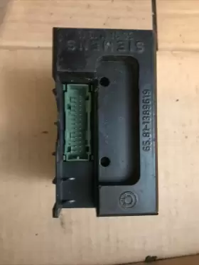 65-811-389-619 BMW Dash Obc Siemens Board #2