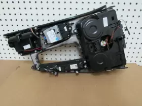 9113863 BMW Center Console Cup Holder Radio Control 750LI #2