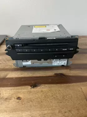 9283430 BMW Radio Stereo Navigation Headunit Cd Player E88