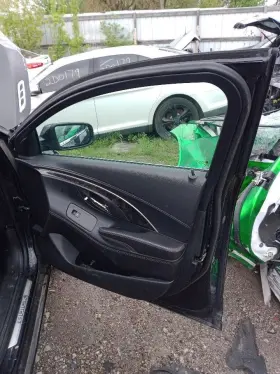 204.GM4L14 BUICK Front Door Panel Lacrosse