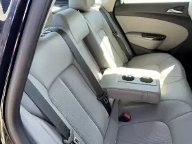 215.GM4E16 BUICK Seat Rear Verano #2