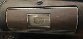 256.GM4S39 BUICK Clock Glove Box Door