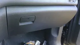 260.GM4A16 BUICK Glove Box Enclave