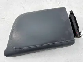 84891942 BUICK Front Center Console Armrest Cover Lid Enclave