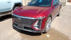 204.GM6D24 CADILLAC Lyriq Driver Front Door Panel