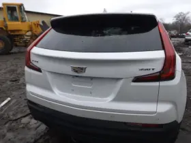 206.GM6M21 CADILLAC Headrest XT4