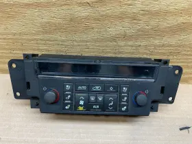 25811055 CADILLAC Ac Heater Climate Control Panel Escalade