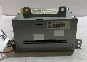 638-02425 CADILLAC Am Fm Cd Player Radio Receiver Cts