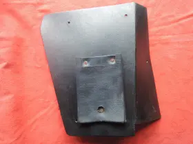 2423-D CB / ALFA ROMEO Duetto Right Kick Panel Cover Pouch