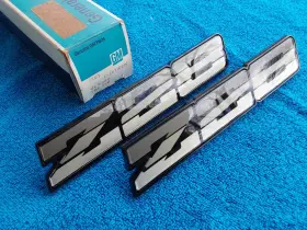 20336586 CHEVROLET Nos Rocker Emblems Effects Box Gm Camaro