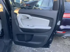 205.GM1D12 CHEVROLET Door Panel Rear Traverse
