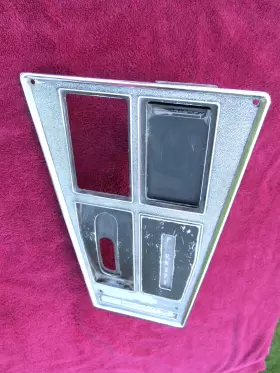 3996819-H CHEVROLET Automatic Console Ac Chevy Corvette #2