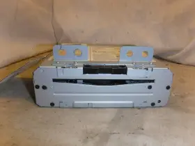 84409491 CHEVROLET Rear Dvd Player Gmc Suburban Tahoe Yukon #2