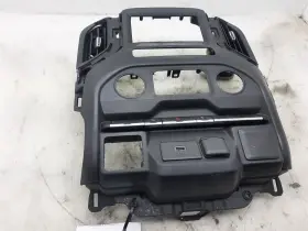 254.GM8M20 CHEVROLET TRUCK Radio Switch Control Dash Bezel