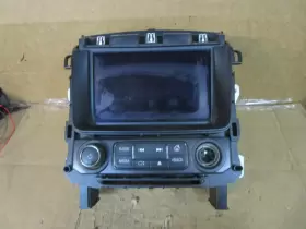 23445963 CHEVY Radio Cd Player Control Display Screen Tahoe