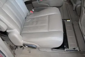 215.CH1613 CHRYSLER Second Row Benchtown Coun Seat Rear 215.CH1613 CHRYSLER Second Row Benchtown Coun Seat Rear