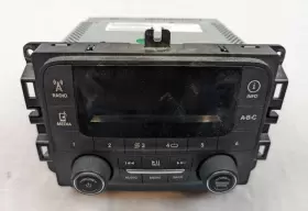P68245816AC CHRYSLER Radio Stereo Receiver Am Fm 1500 2500