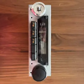 285-1022-00 CLARION Am Fm Push Radio Jdm Datsun