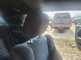 206.AR1N10 DODGE Challenge Headrest