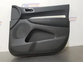 204.CH8E16 DODGE TRUCK Sxt Front Door Panel Right Passenger