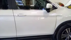 120-60620BR Passenger Right Front Door Acoustic Glass Pilot