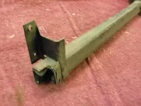 11A-7022898 FORD Car Front Rh Lower Glass Channel Nos #3