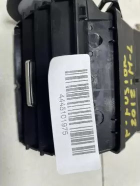 251-00371 FORD Center Left Dash Air Vent Se Fusion #2