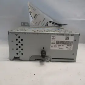 638-15552 FORD Transit Am Fm Radio Receiver 250