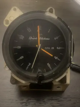 D7SF-10B885 FORD Clock Mercury Ranchero Bird Cougar