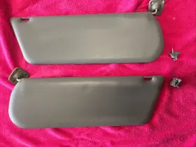 E0TB-1004122 FORD OEM FOMOCO Sun Visors F150 F250 F350 Bronco