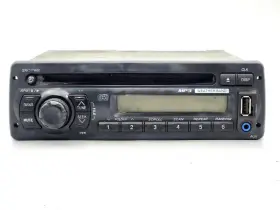 PP103910 FREIGHTLINER Cascadia Radios