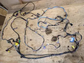 15196983 GENERAL MOTORS Body Wire Harness Suburban Yukon