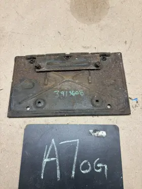 3913608 GENERAL MOTORS License Plate Hinge Camaro Chevelle