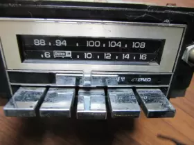 7898450 GENERAL MOTORS Am Fm Stereo Van Car Chevy Gmc Gm #2