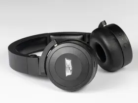 19420338 GENERAL MOTORS Bluetooth Headphones Head Gm Cadillac