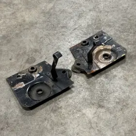 GENUINE PORSCHE 901 555 087 00 Door Pocket Flap Bracket Left
