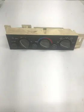 9378805 GM-GMC-CHEVY Heater Climate Control 1500 2500 Tahoe