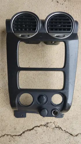 10370680 GMC Dash Bezel Radio Heater Climate Control Vent