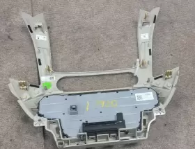 22883556 GMC Radio Bezel Climate Control Panel Yukon #3