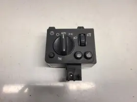 659.GM9B12 GMC TRUCK Headlamps Switch Auto Sle Canyon