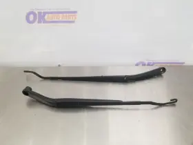 626.HY1325 HYUNDAI Sel Windshield Wiper Arm Set Tucson