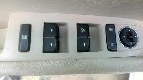 641-10212L HYUNDAI Driver Front Door Switch Lock Window