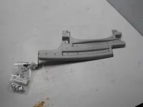 SMITLEY-387-01-078 HYUNDAI Knee Bolster Reinforcement Plate